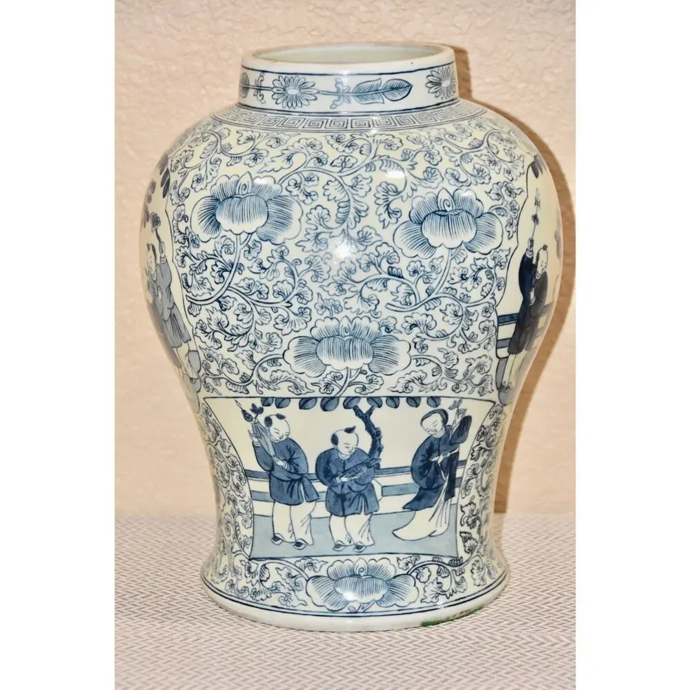 Chenghua Qing Dynasty 17th/18th C. Porcelain Ginger Jar Vase, 4 Character Mark